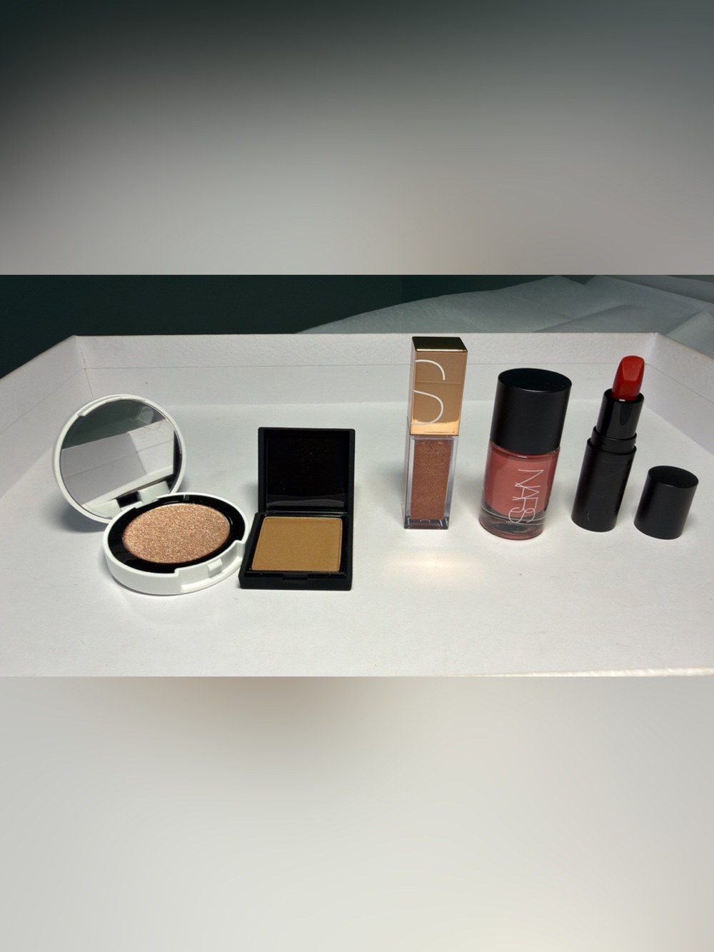 New,unused NARS mini size bundle: highlighter,blush,lipstick,gloss,bronzer